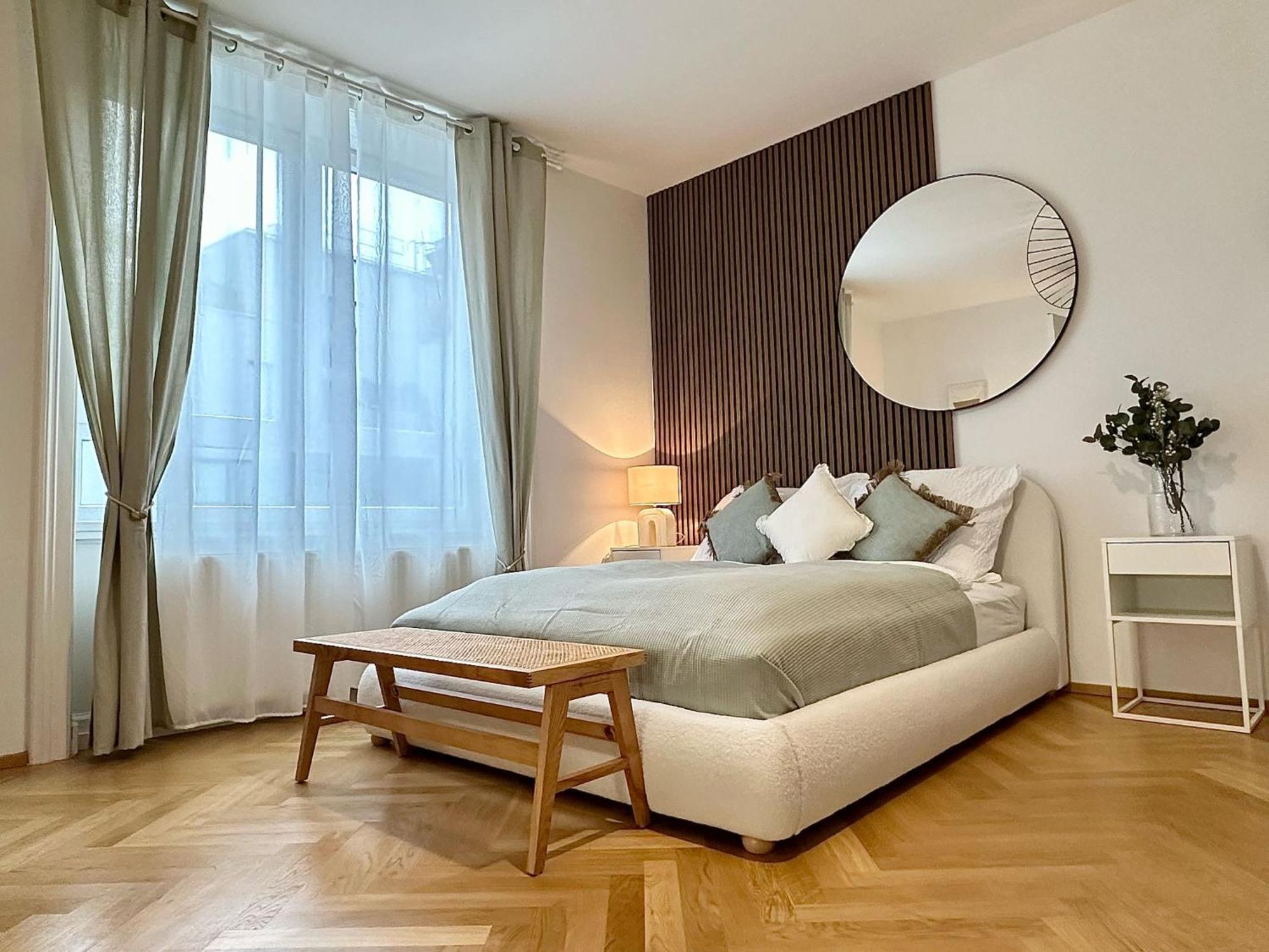 Designer Near Main Station Appartement *